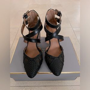 Lucky Brand women’s Mollwin Ankle strap pump in black Size: 7.5M